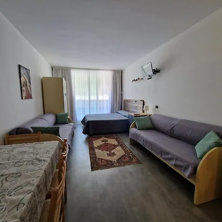 Il Balcone Fiorito شقة سانتا كاترينا فالفورفا